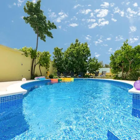 Apartament Petra *