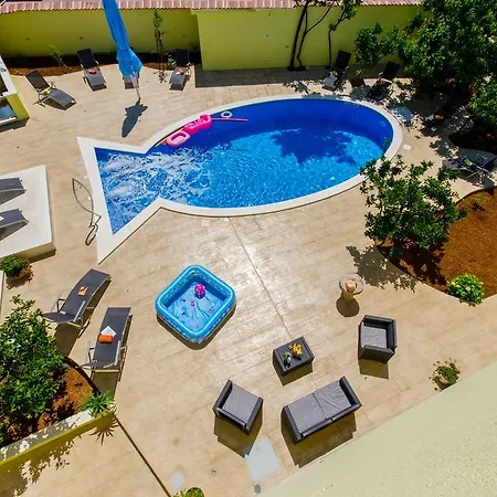 Apartment Petra