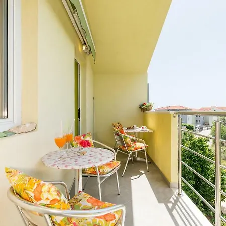 Apartment Petra